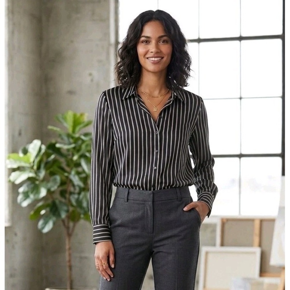Old Navy The Classic Shirt Women's Large Black White Tan Striped Long Sleeve EUC